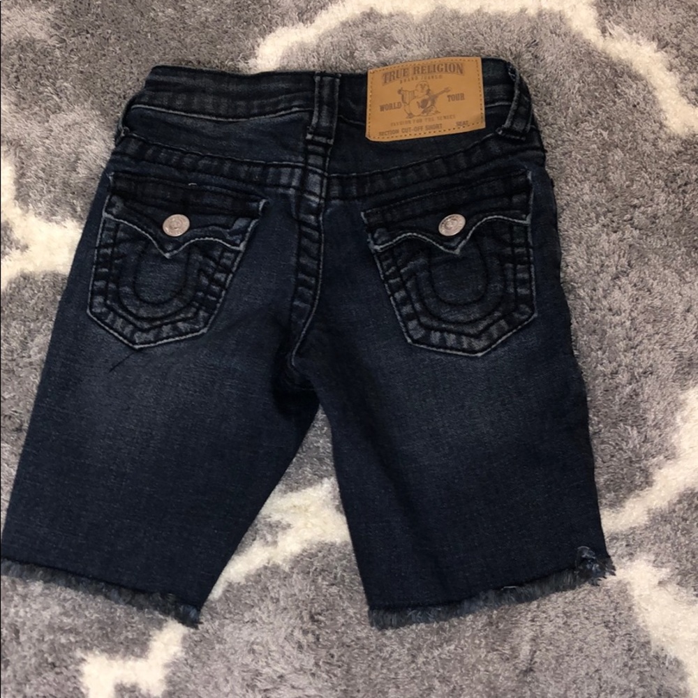 True religion little boy shorts - Picture 2 of 3